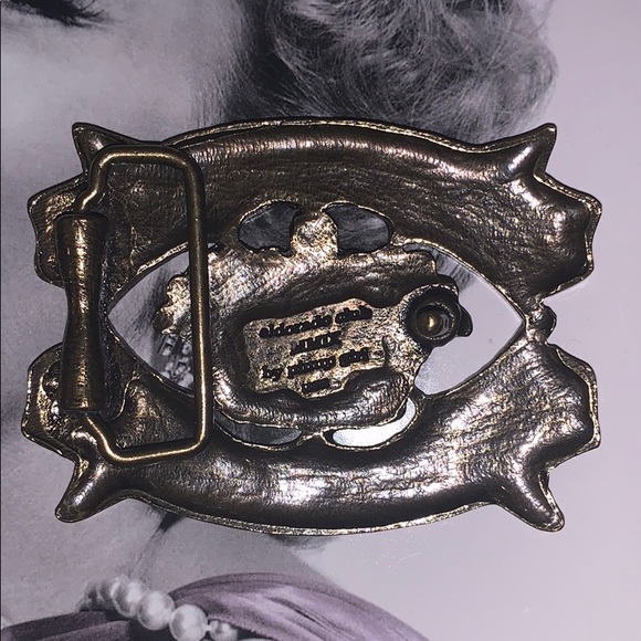 BELT BUCKLE - Picture 2 of 2